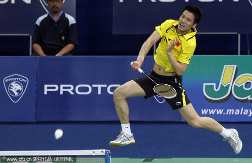 Cai Yun during badminton play.