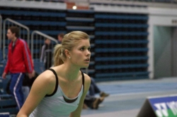 Carola Bott in badminton match.