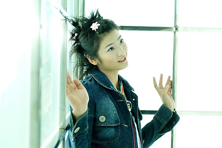 Wang Lin studio shoot.